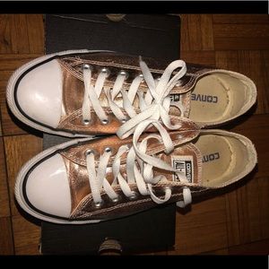 Women’s Metallic Converse 7.5